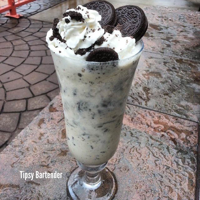 ADULT OREO SHAKE